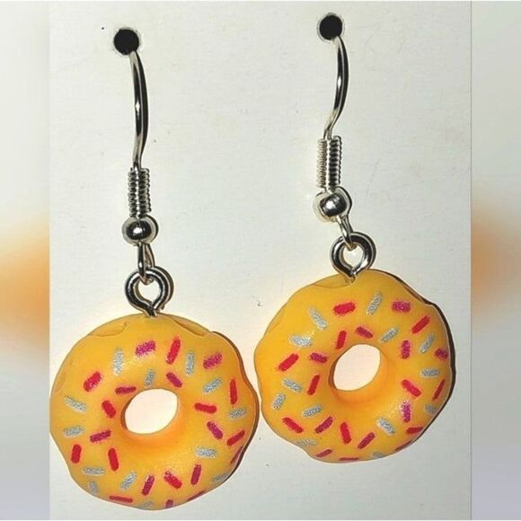 Hand crafted doughnut dangle earrings - Picture 3 of 5